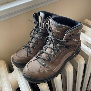 Lowa Renegade EVO GTX